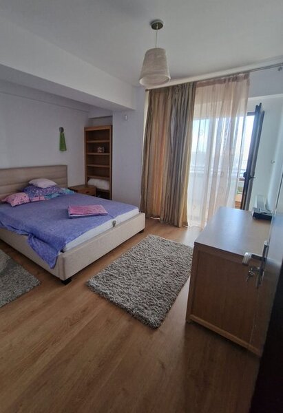 Vitan Mall, 75 mp, parcare subterana,